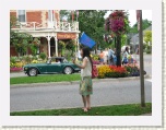 Japanese Guide & TR6 - Niagara on the Lake * 2592 x 1944 * (1.53MB)